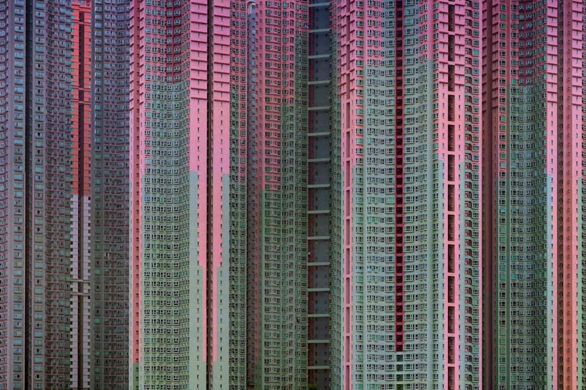 エッセイ連載「今を歩く」MISHIMAGAZINE #1 – MICHAEL WOLF（マイケル